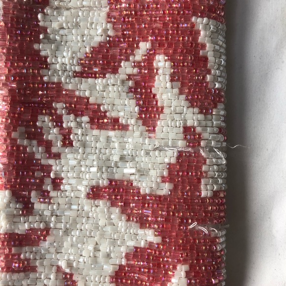 Moyna coral beaded clutch - Picture 2 of 4